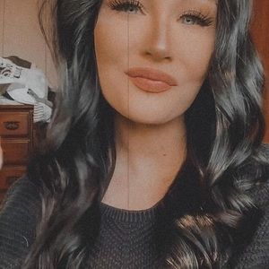 Meet your Posher, Bobbi